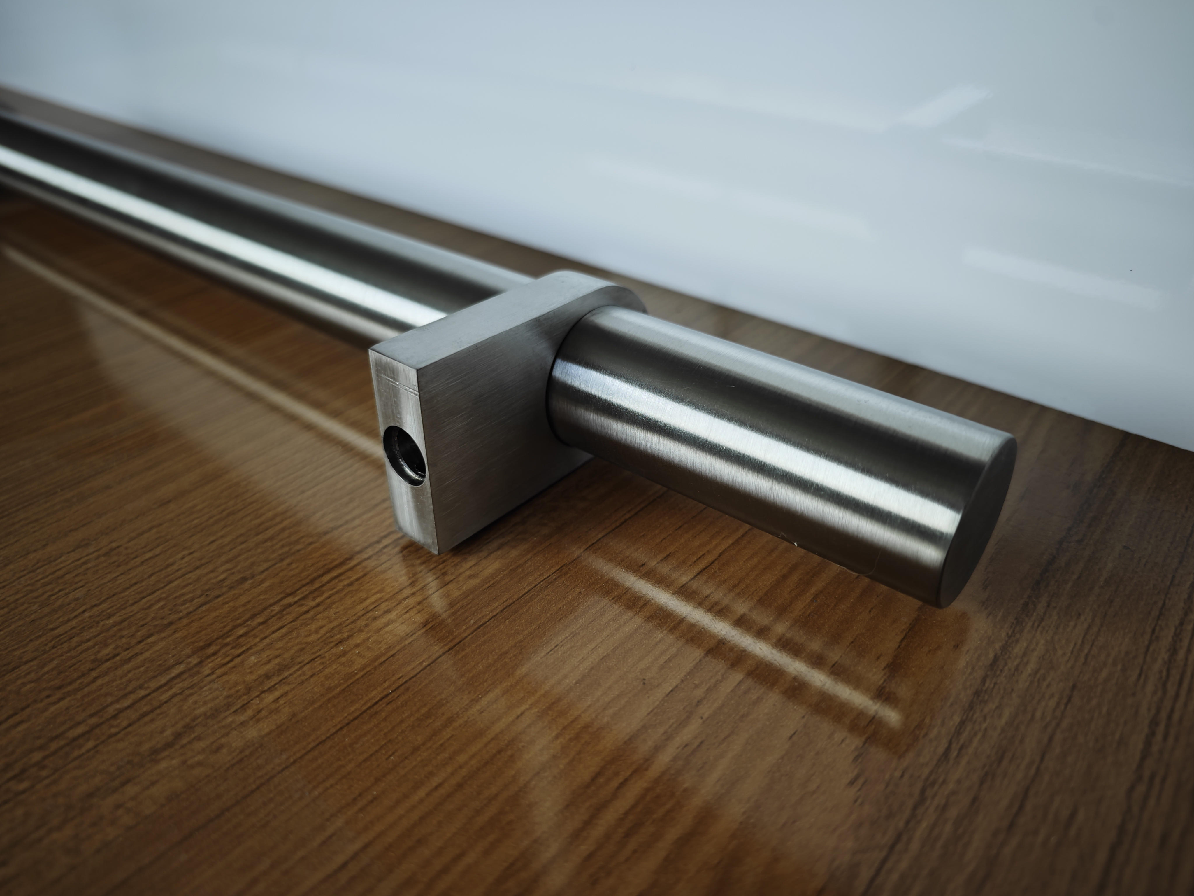 T-shape Tube Pull Handle