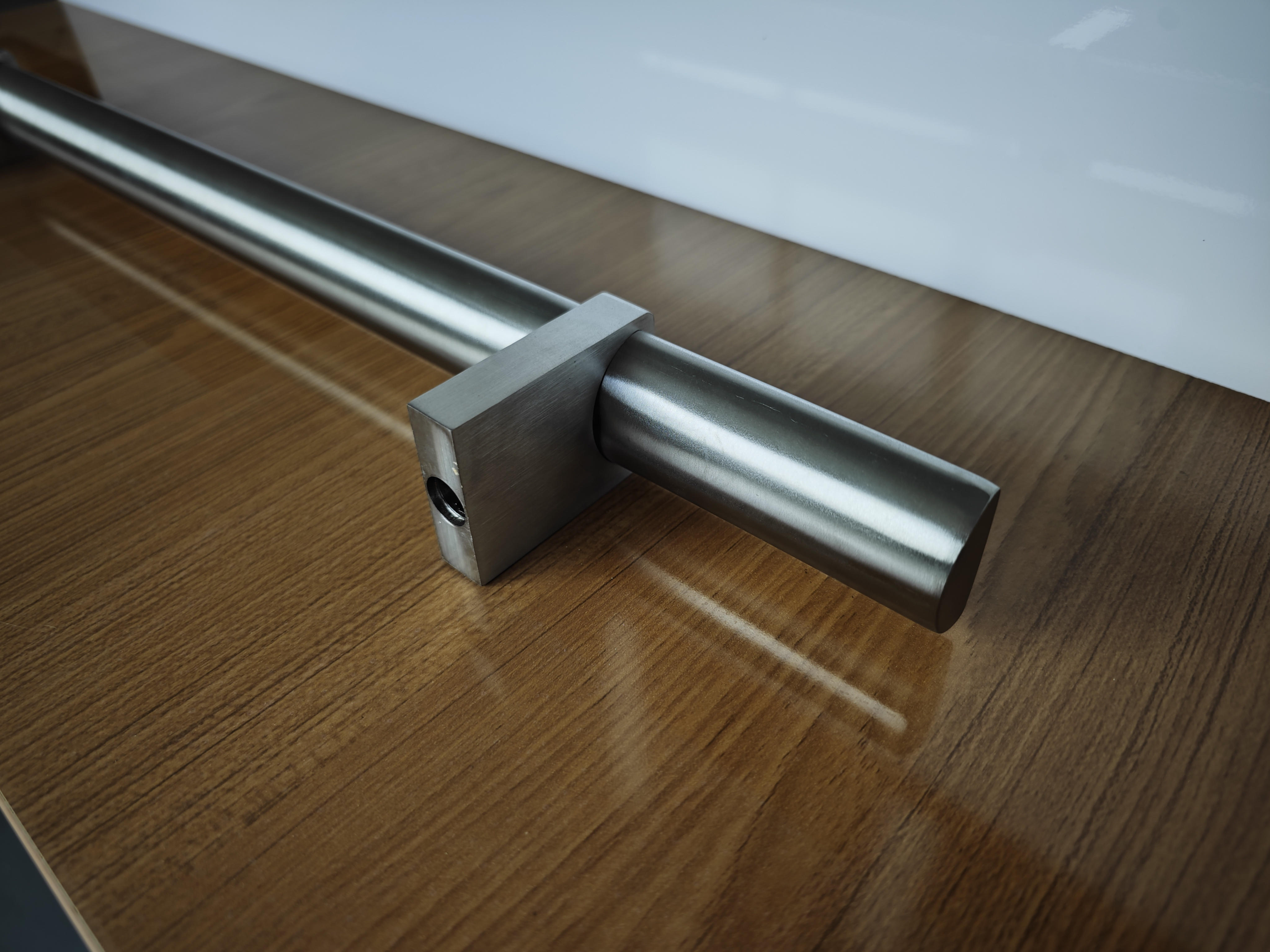 D-shape Pull Handle